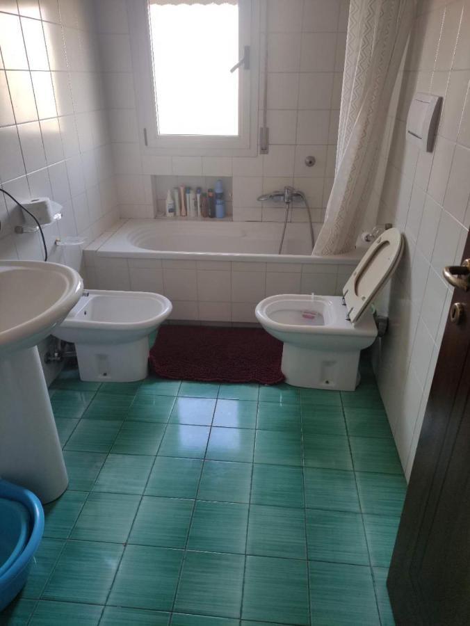 简约单人房间simple Single Room Mestre Bagian luar foto